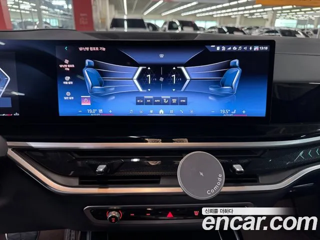 BMW X7 — Фото автомобиля 14