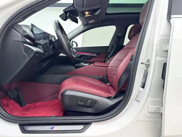 BMW 5 Series — Фото автомобиля 14