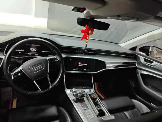 Audi A7 — Фото автомобиля 3