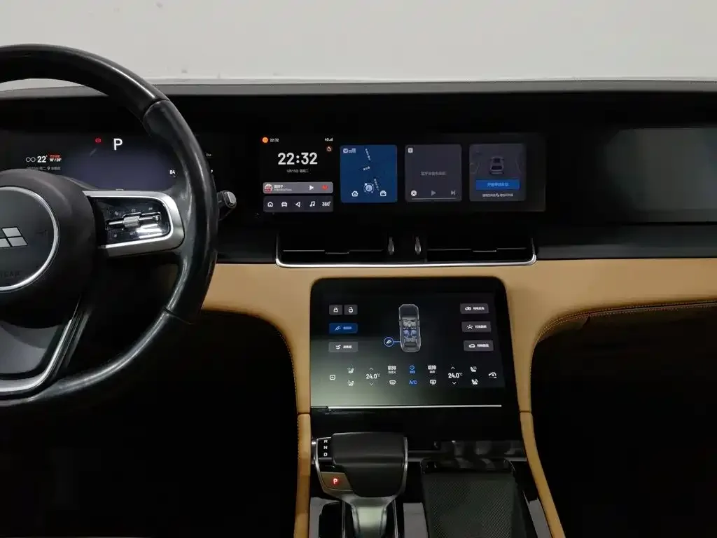 Li Auto Li ONE 2021 Extended Range 6-Seater — Фото автомобиля 12