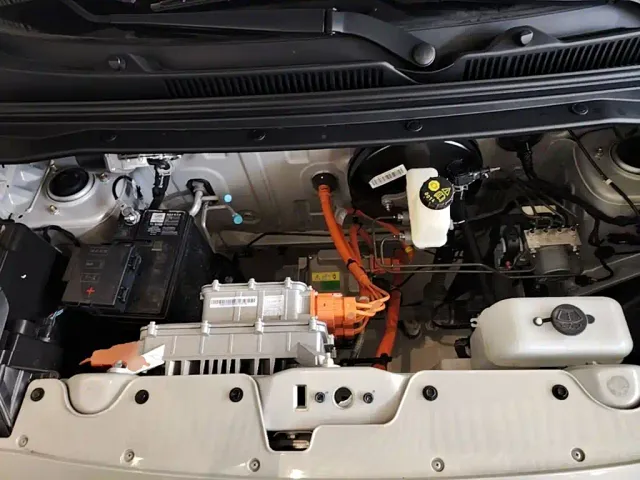 Wuling Hongguang Mini EV — Фото автомобиля 19