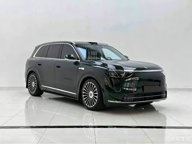 Aito M8 — Фото автомобиля 3