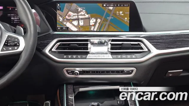 BMW X7 — Фото автомобиля 13