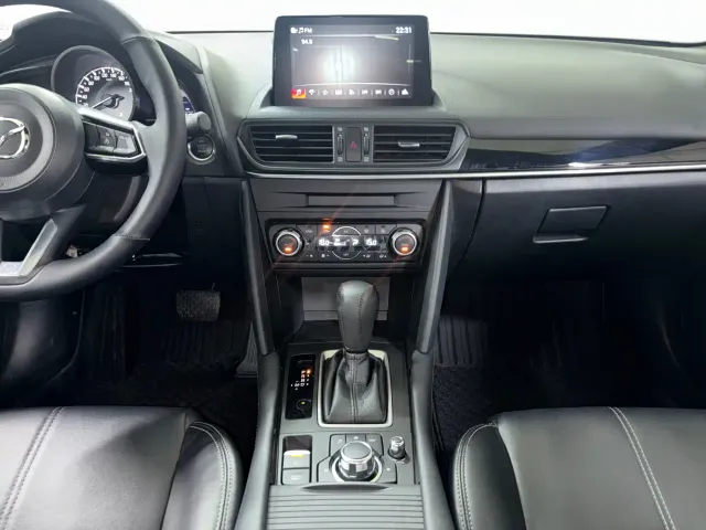Mazda CX-4 — Фото автомобиля 12
