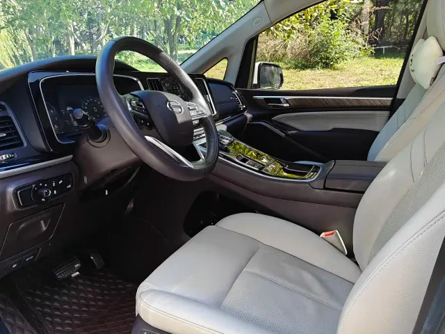 GAC Trumpchi M8 — Фото автомобиля 15