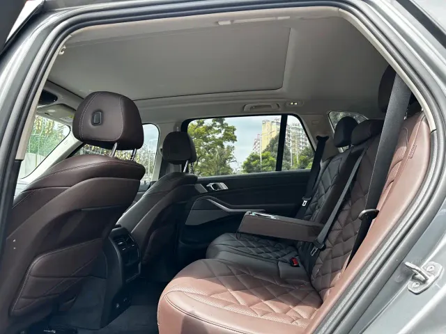 BMW X5 — Фото автомобиля 9
