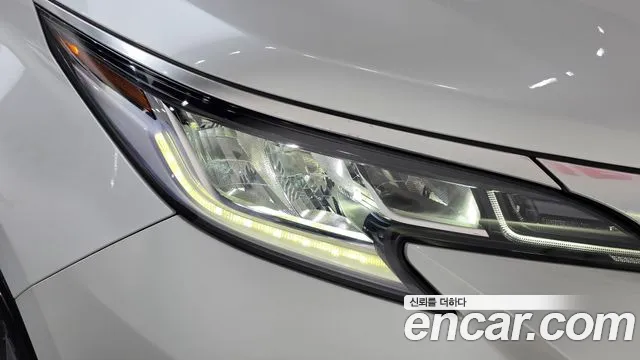 Toyota Sienna Generation 4 — Фото автомобиля 21