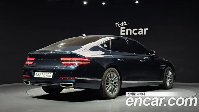 Genesis G80 RG3 — Фото автомобиля 2