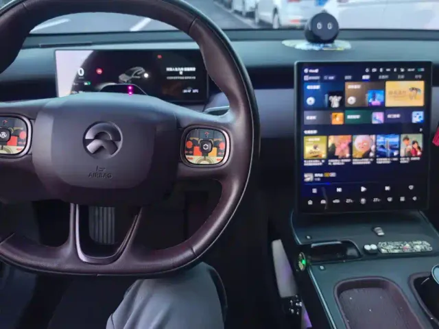 Nio ET5 Touring — Фото автомобиля 12