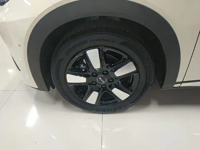 BYD Dolphin — Фото автомобиля 22