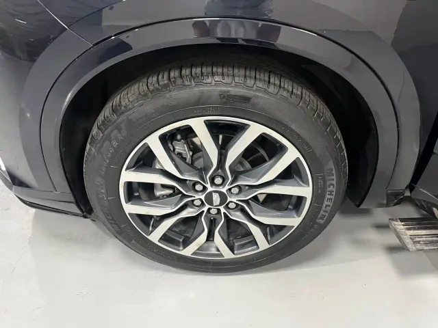 Cadillac XT6 — Фото автомобиля 17