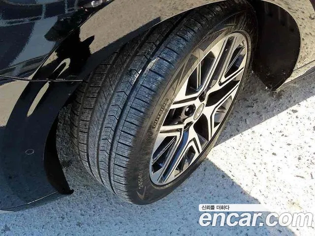 Hyundai Grandeur GN7 — Фото автомобиля 20