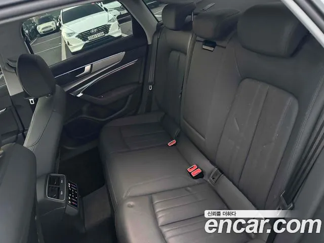 Audi A6 C8 — Фото автомобиля 11