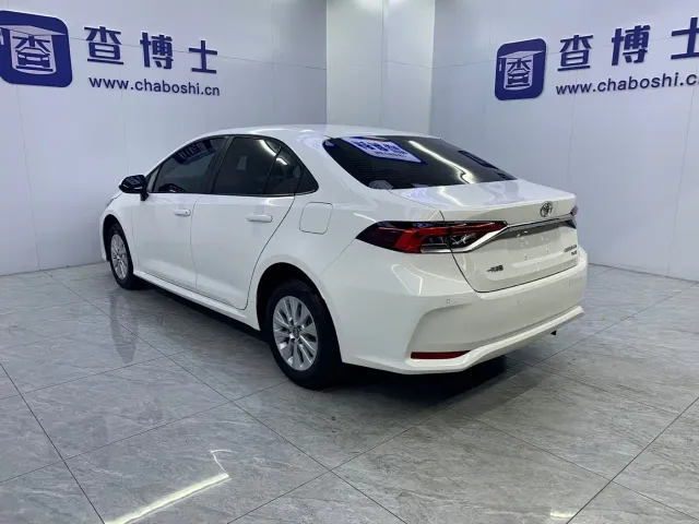 Toyota Corolla — Фото автомобиля 14
