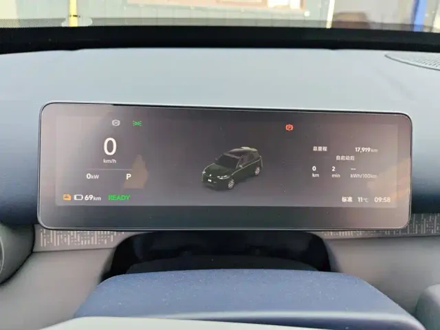 Leapmotor A10 — Фото автомобиля 14