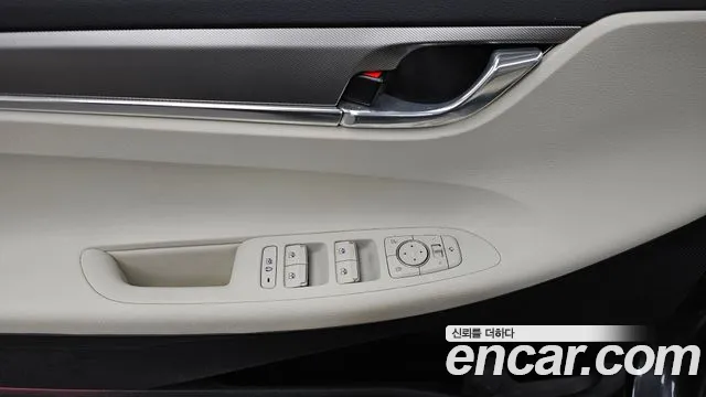 Hyundai Grandeur New — Фото автомобиля 29