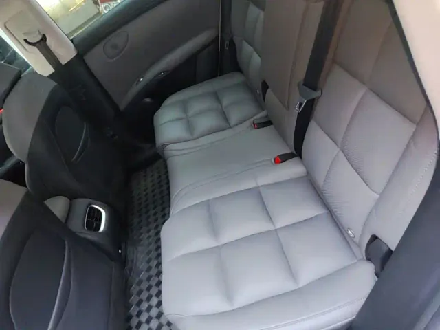 IM Motors LS6 — Фото автомобиля 16