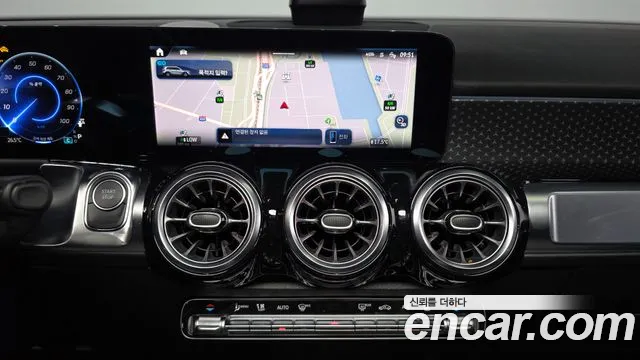 Mercedes-Benz EQB X243 — Фото автомобиля 13