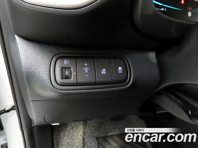 Hyundai Venue Venue 1.6 Premium — Фото автомобиля 15