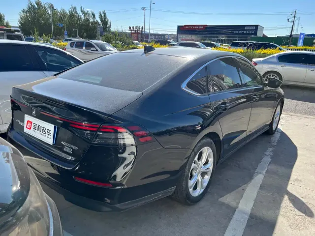 Honda Accord — Фото автомобиля 7
