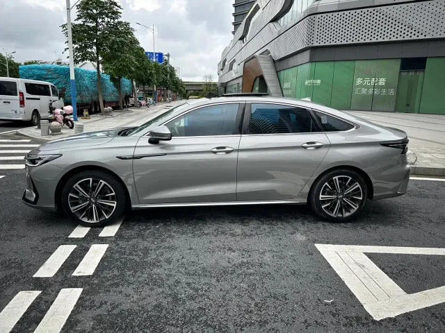 Chery Arrizo 8 — Фото автомобиля 11