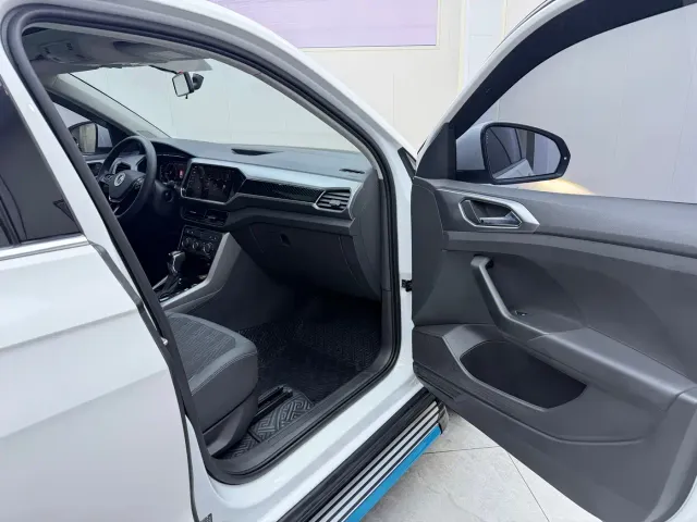 Volkswagen T-Cross — Фото автомобиля 20
