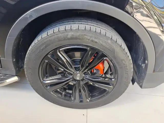 Geely Boyue — Фото автомобиля 6