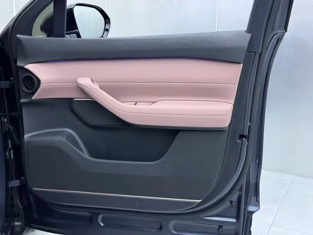 Nio EC6 — Фото автомобиля 18