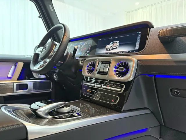 Mercedes-Benz G-Class — Фото автомобиля 10
