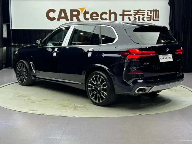BMW X5 — Фото автомобиля 5