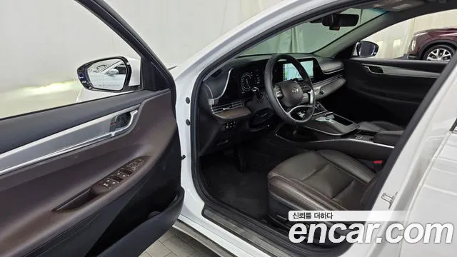 Hyundai Grandeur (New) Hybrid — Фото автомобиля 15
