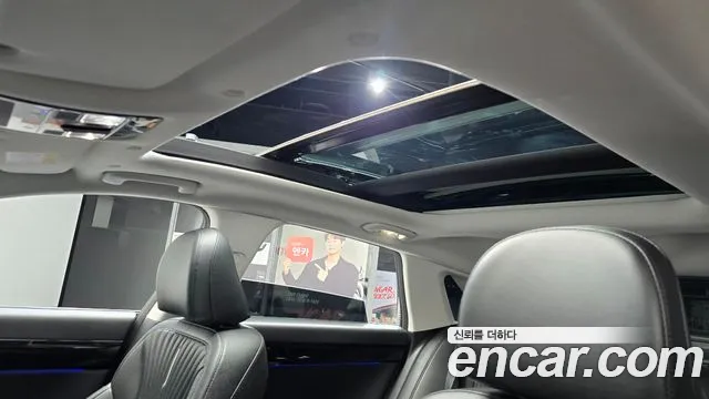 Hyundai Grandeur Grandeur (GN7) — Фото автомобиля 13