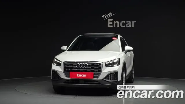 Audi Q2 — Фото автомобиля 3