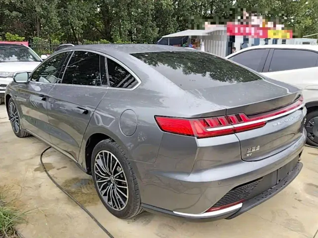 BYD Han — Фото автомобиля 4