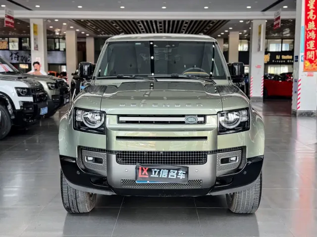 Фотография автомобиля — Land Rover Defender