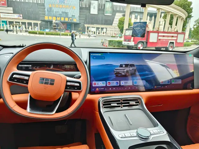 Geely Galaxy M9 — Фото автомобиля 16