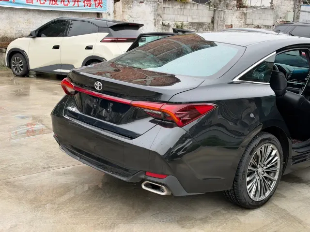 Toyota Avalon — Фото автомобиля 19