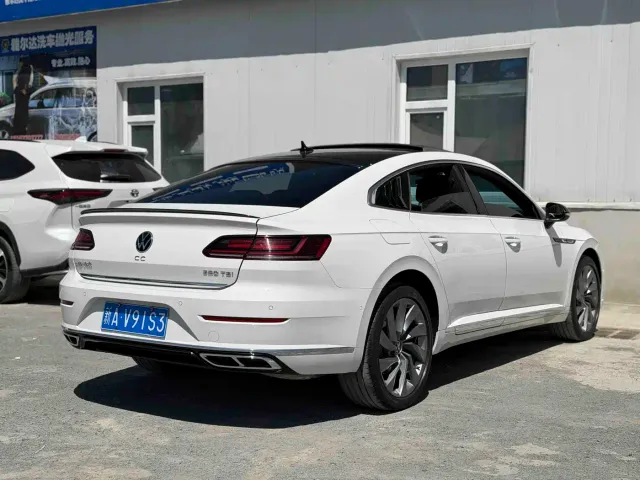 Volkswagen CC — Фото автомобиля 6