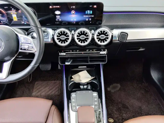 Mercedes-Benz GLB-Class — Фото автомобиля 5