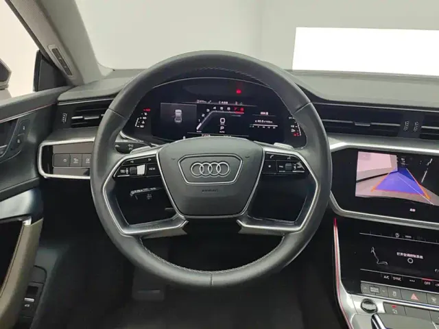 Audi A7L — Фото автомобиля 15
