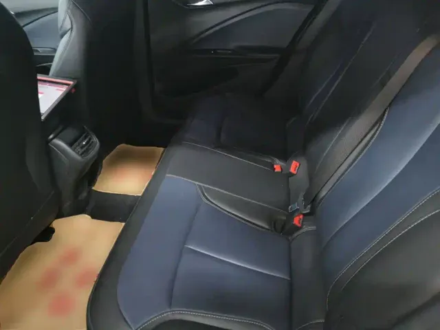 Buick Velite 6 — Фото автомобиля 13