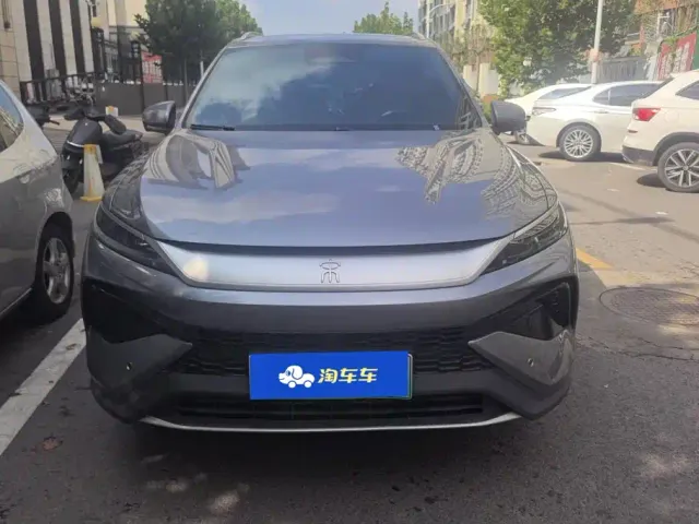 BYD Song Pro — Фото автомобиля 2