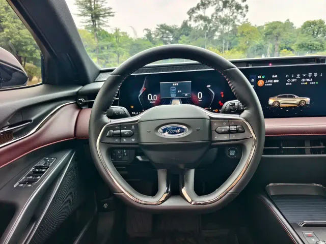Ford Mondeo — Фото автомобиля 7