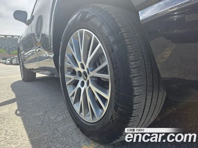 Genesis GV80 2.5T Бензин 2WD — Фото автомобиля 5