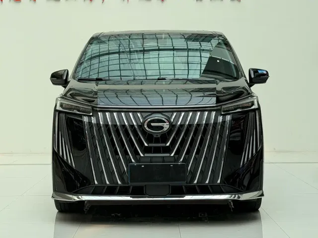 GAC Trumpchi M8 — Фото автомобиля 2