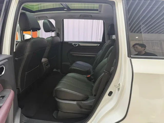 GAC Trumpchi M6 — Фото автомобиля 8