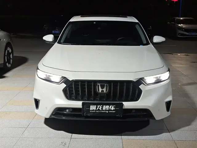 Honda Inspire — Фото автомобиля 2