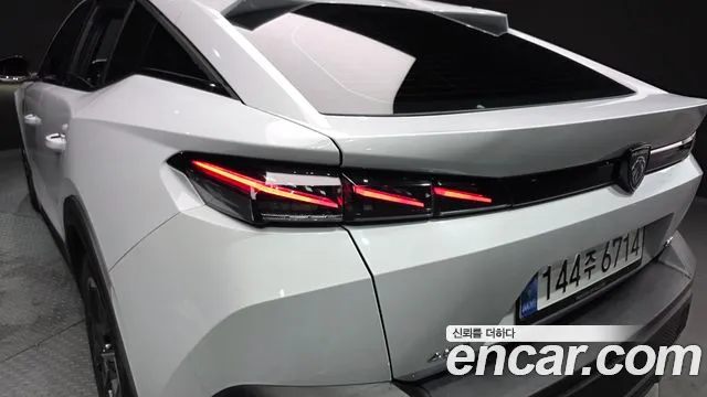 Peugeot 408 — Фото автомобиля 20