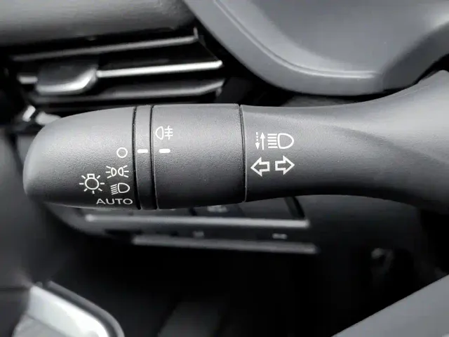 Nissan Sylphy — Фото автомобиля 21