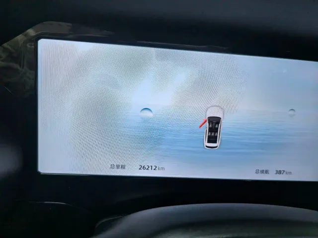 Geely Xingyue L — Фото автомобиля 12